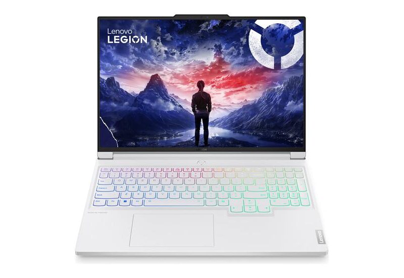 Lenovo Legion 7 16IRX9 83FD Bærbar PC - Intel Core i9 (14th Gen) i9-14900HX / 2.2 GHz - 32 GB DDR5 - 1 TB SSD M.2 2280 PCIe 4.0 x4 - NVM Express (NVMe) - 16" IPS